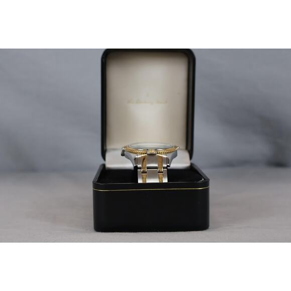 Danbury Mint NFL Watch Mens Gold Silver Stainless Steel Water Resistant 100M Box - Picture 2 of 11